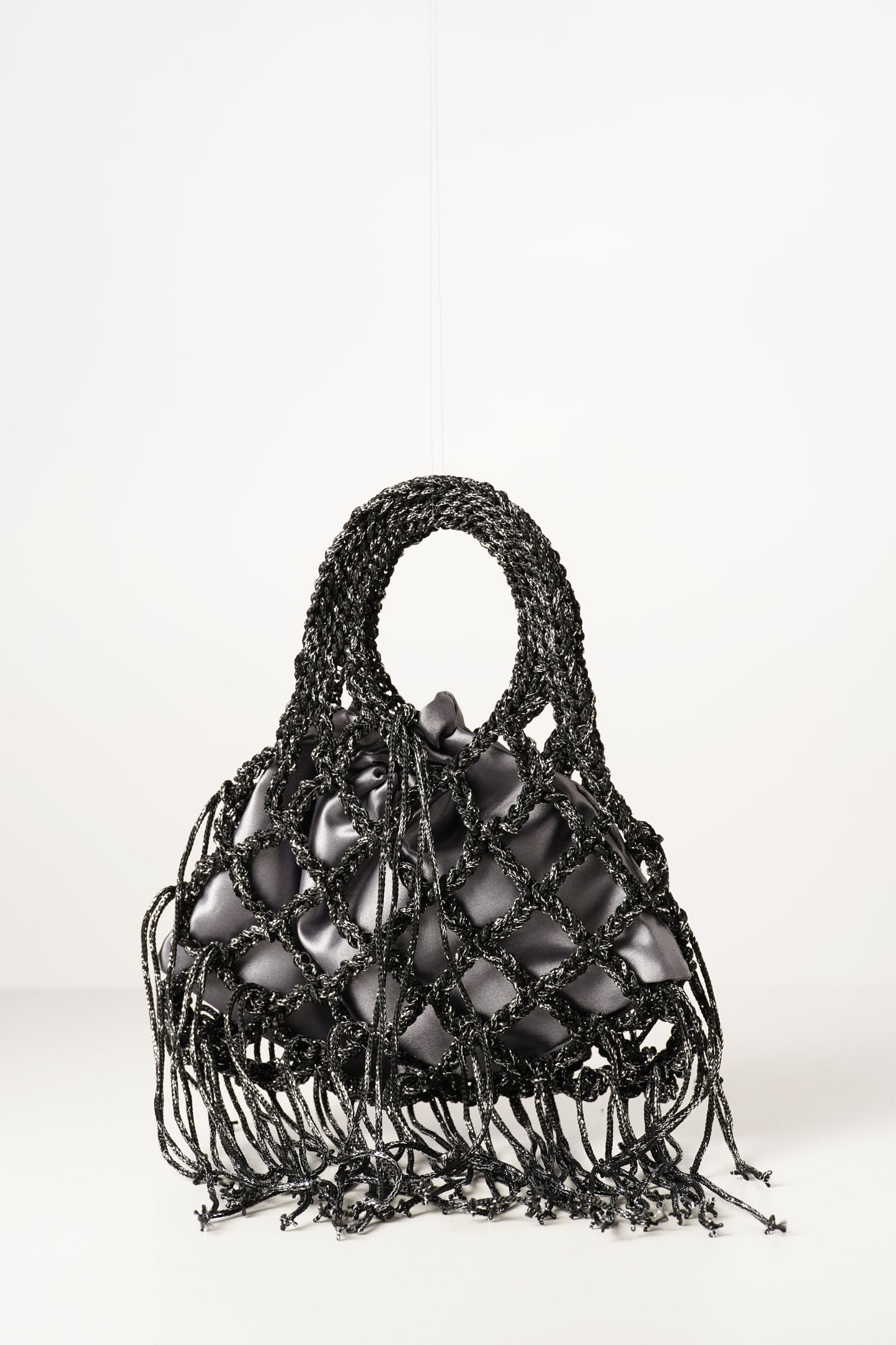 𝐁𝐋𝐀𝐂𝐊 𝐃𝐈𝐀𝐌𝐎𝐍𝐃